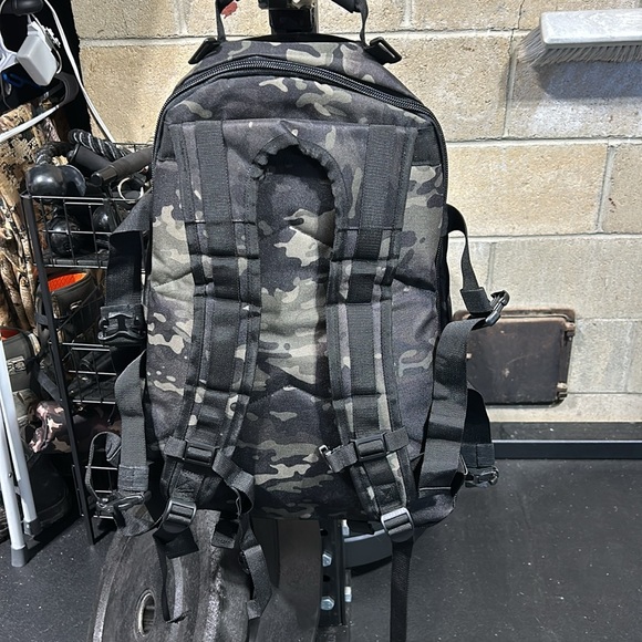 NWOT Multicam Black Primary Arms 3-Day Expandable Backpack - Picture 3 of 7